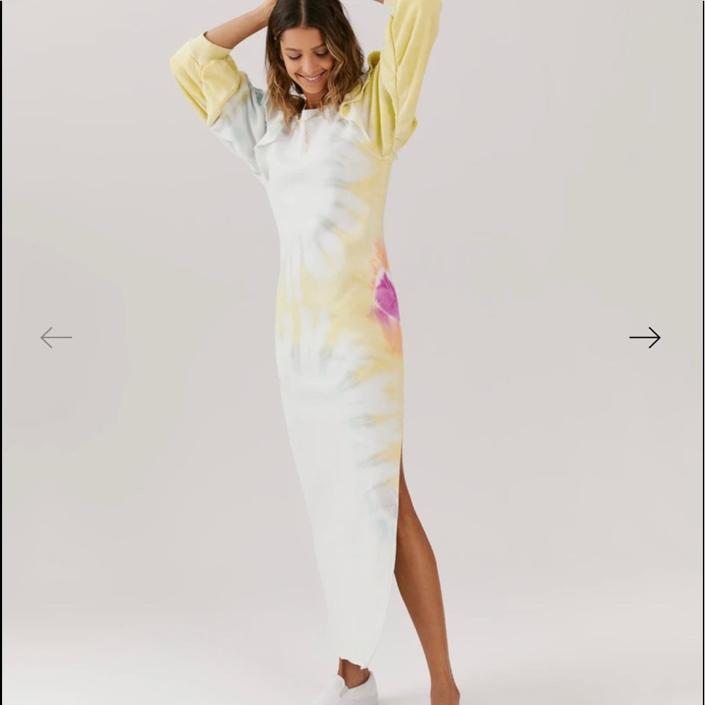 SOMETHING NAVY Meghan sweatshirt dress